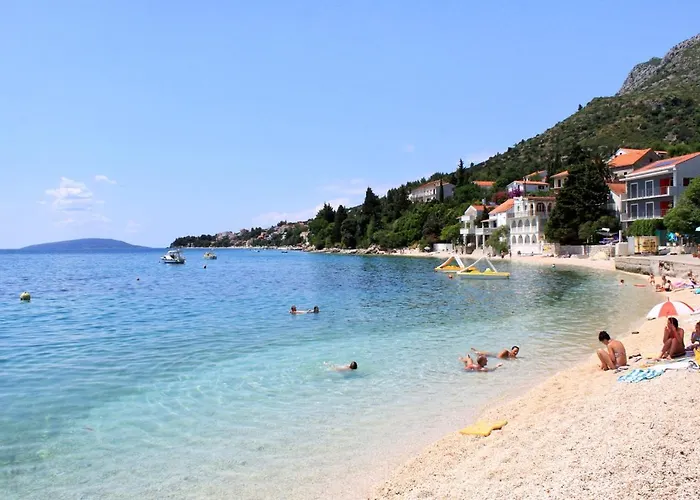 13179b * Gradac (Split-Dalmatia)